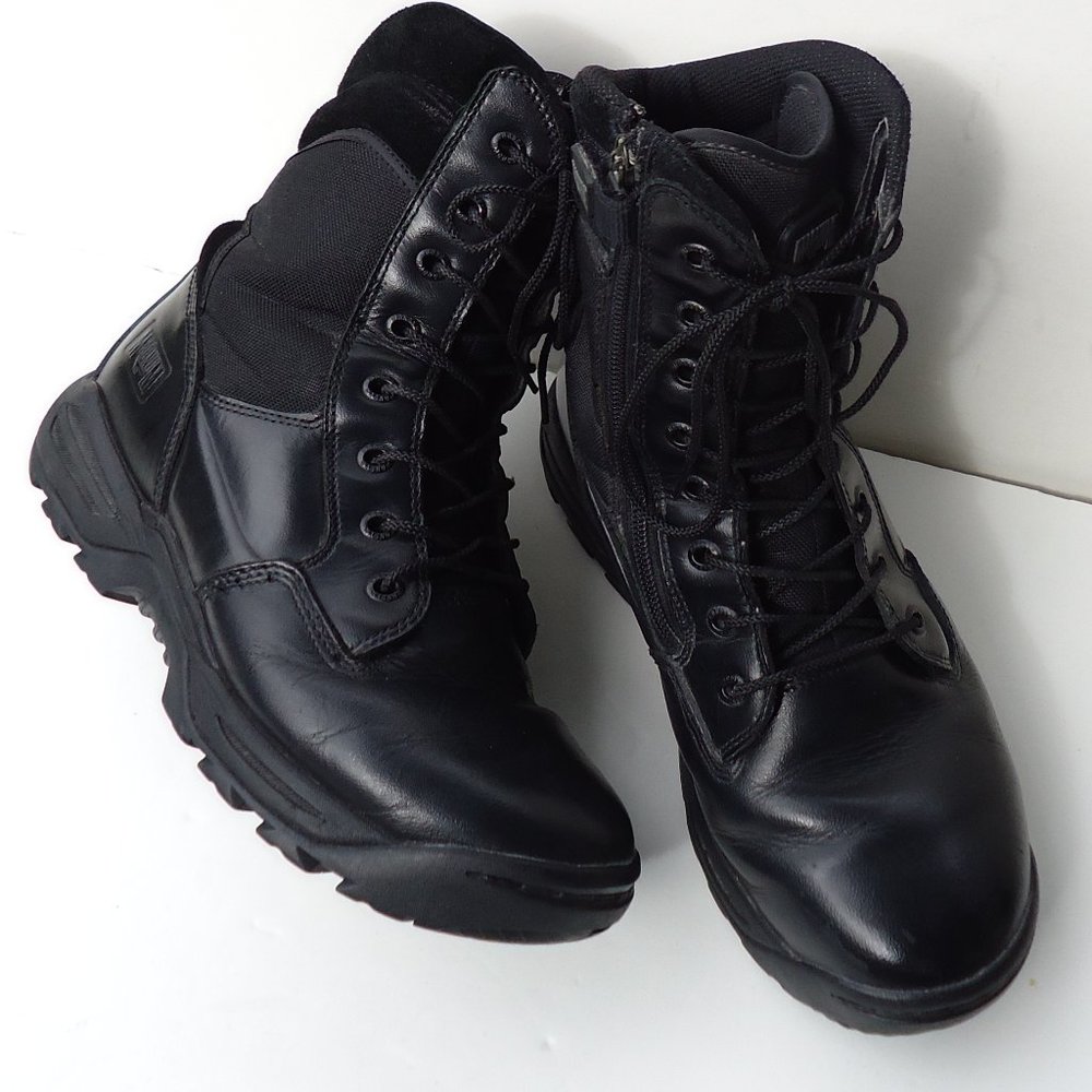 SIZE 7.5. MAGNUM STEALTH II leather  boots.